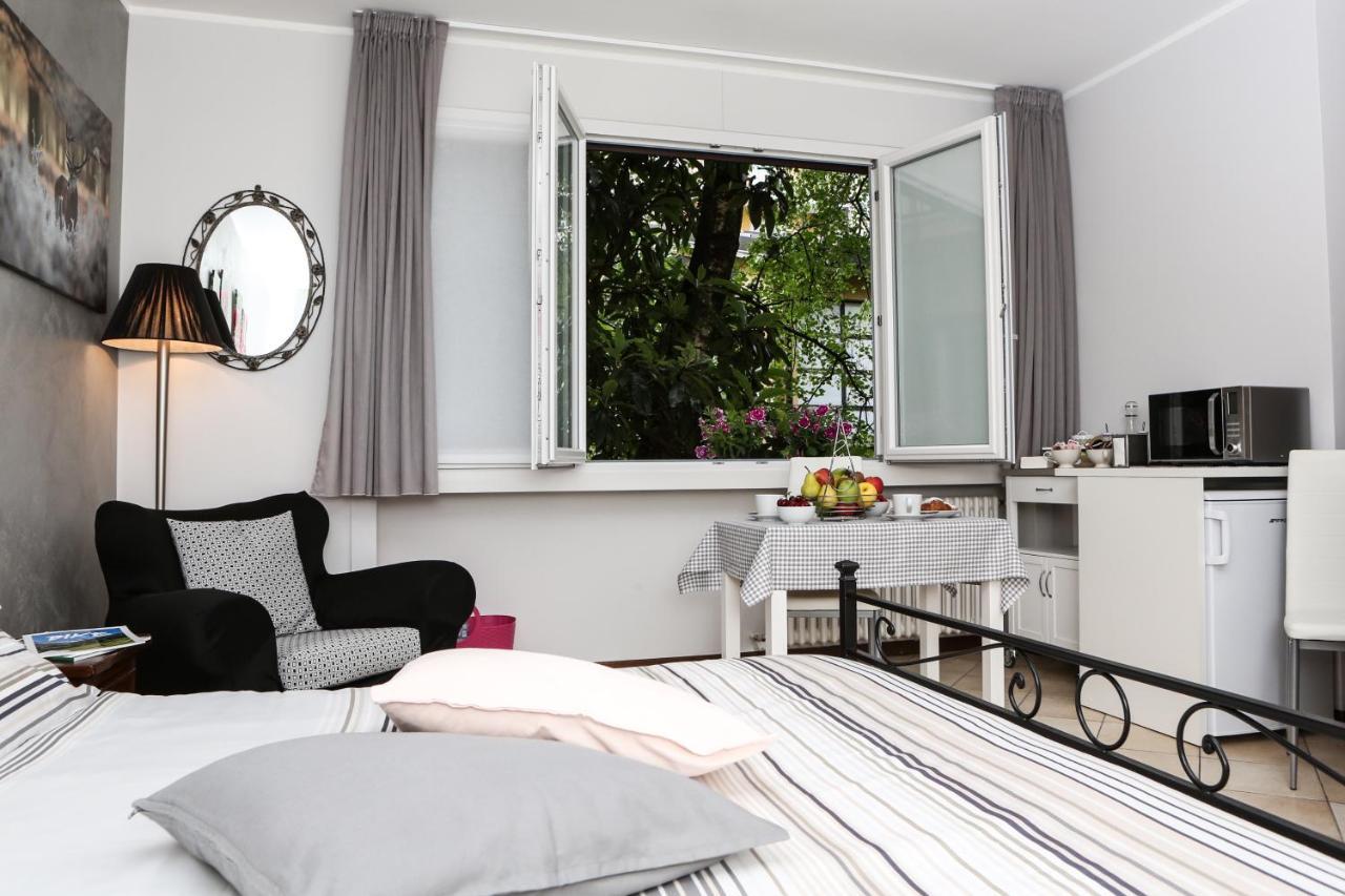 La casa di Ada Apartment Sondrio Bagian luar foto