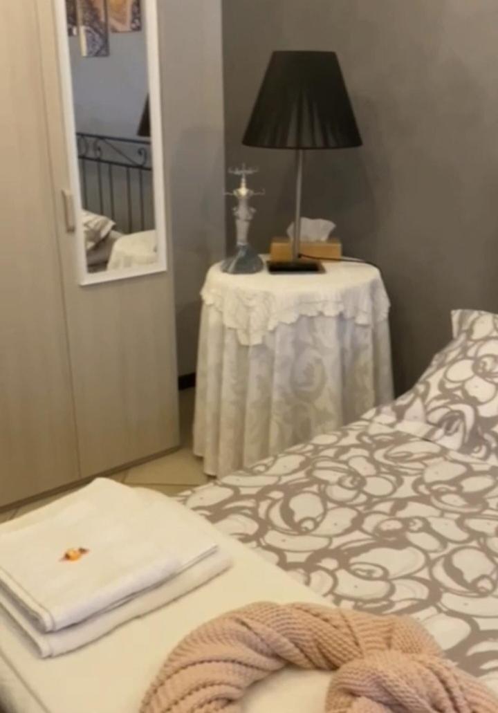 La casa di Ada Apartment Sondrio Ruang foto